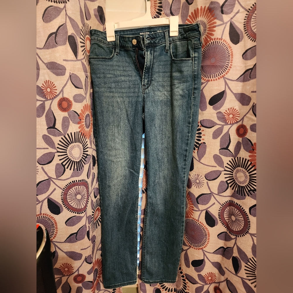 Old Navy High Rise Straight Jeans